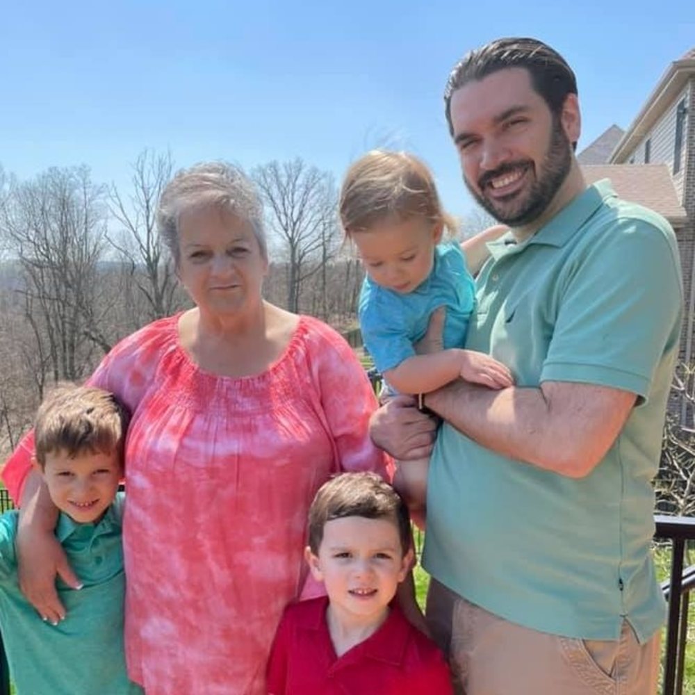 Meet your Posher, Joyce